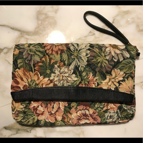 Vintage floral patterned expandable Clutch - Picture 1 of 4